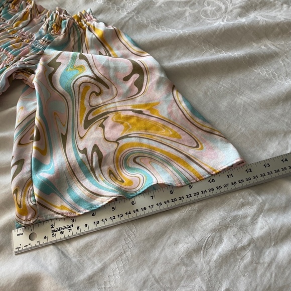 Chenault Women's Abstract Pastel Splash Off Shoulder Bell Sleeve Flared Blouse M - Picture 12 of 16